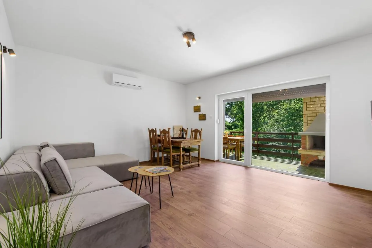 Apartments Villa Verde Novigrad Istria Horvátország