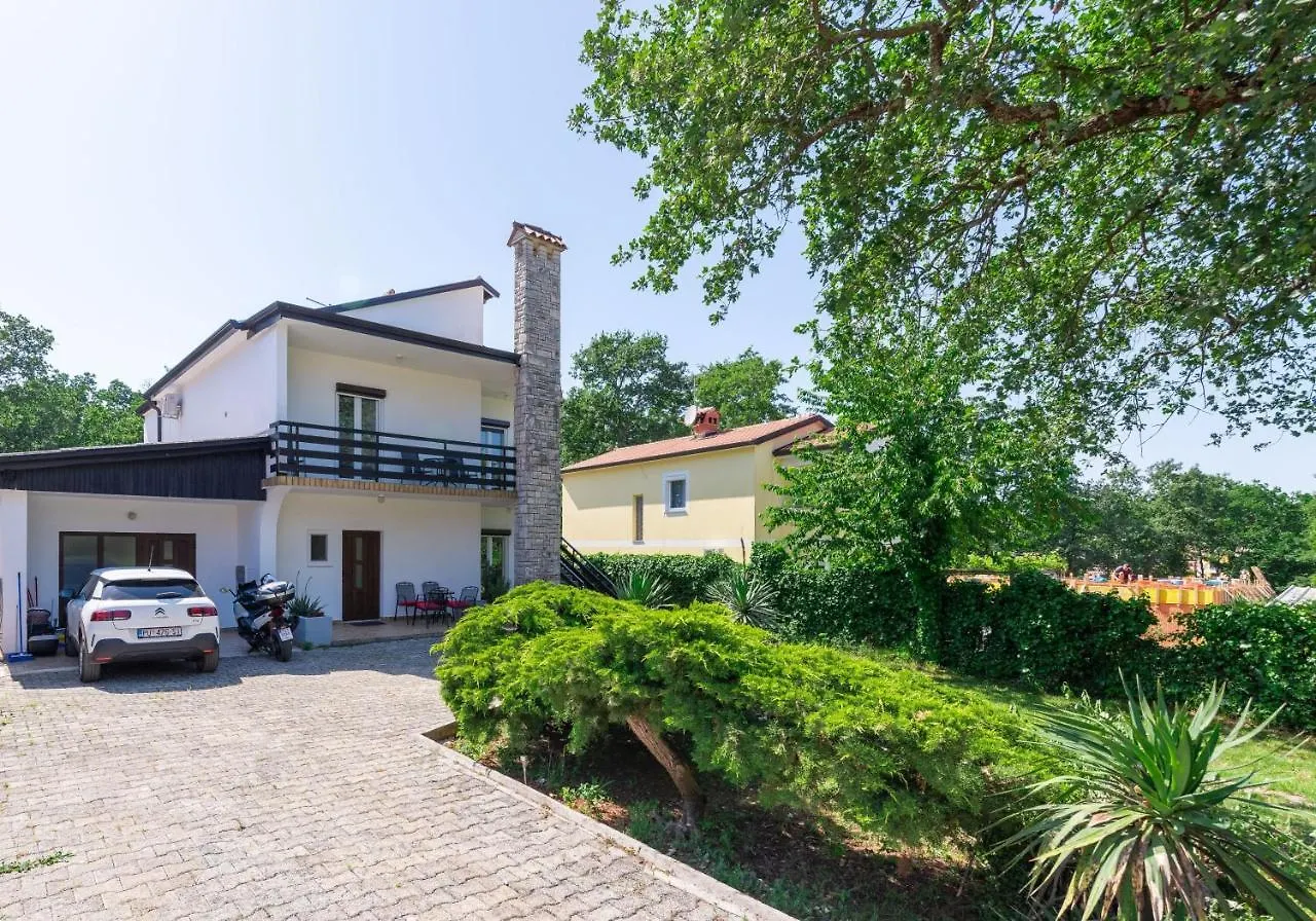 Apartments Villa Verde Novigrad Istria